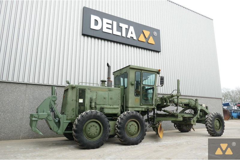 Caterpillar 130G Ex-army - Motoniveladora: foto 5 Caterpillar 130G Ex-army - Motoniveladora: foto 5