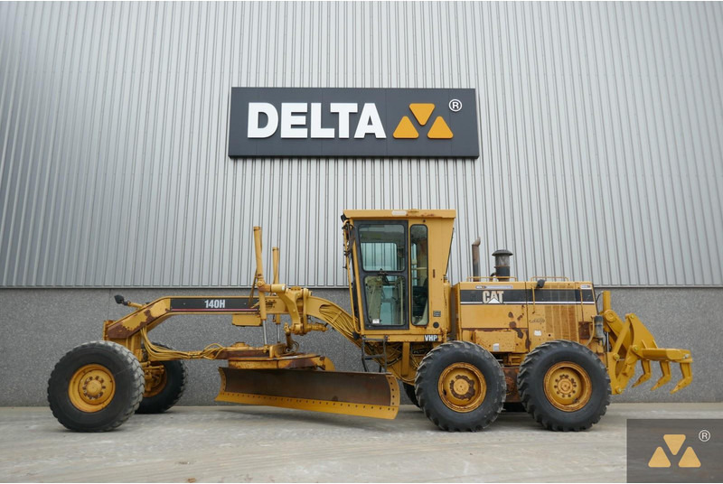 Caterpillar 140H - Motoniveladora: foto 1 Caterpillar 140H - Motoniveladora: foto 1