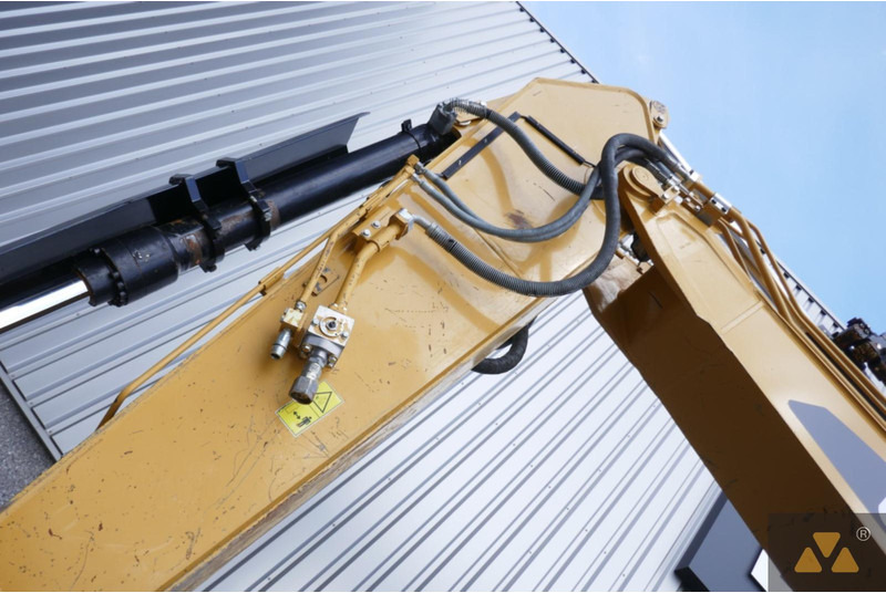 Escavadora de rastos Caterpillar 325F LCR: foto 10