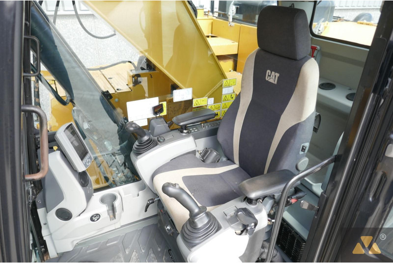 Escavadora de rastos Caterpillar 325F LCR: foto 7