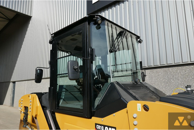Rolo Caterpillar CB10: foto 16