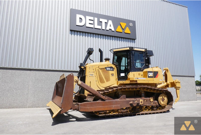 Caterpillar D7E LGP - Buldôzer: foto 4 Caterpillar D7E LGP - Buldôzer: foto 4