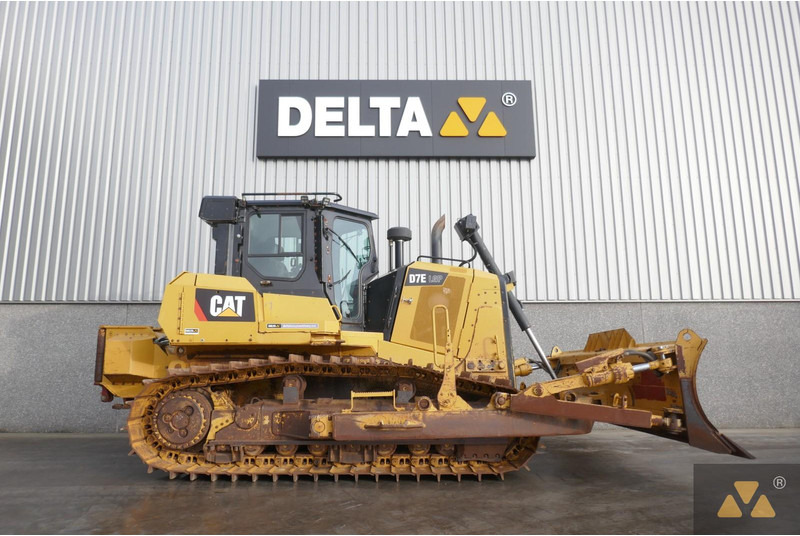 Caterpillar D7E LGP - Buldôzer: foto 2 Caterpillar D7E LGP - Buldôzer: foto 2