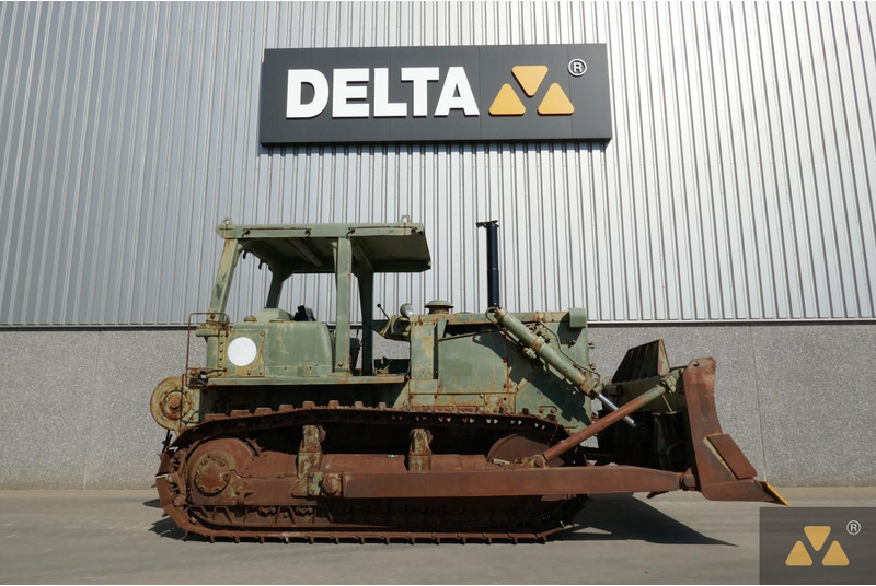 Caterpillar D7F Ex-army - Buldôzer: foto 2 Caterpillar D7F Ex-army - Buldôzer: foto 2