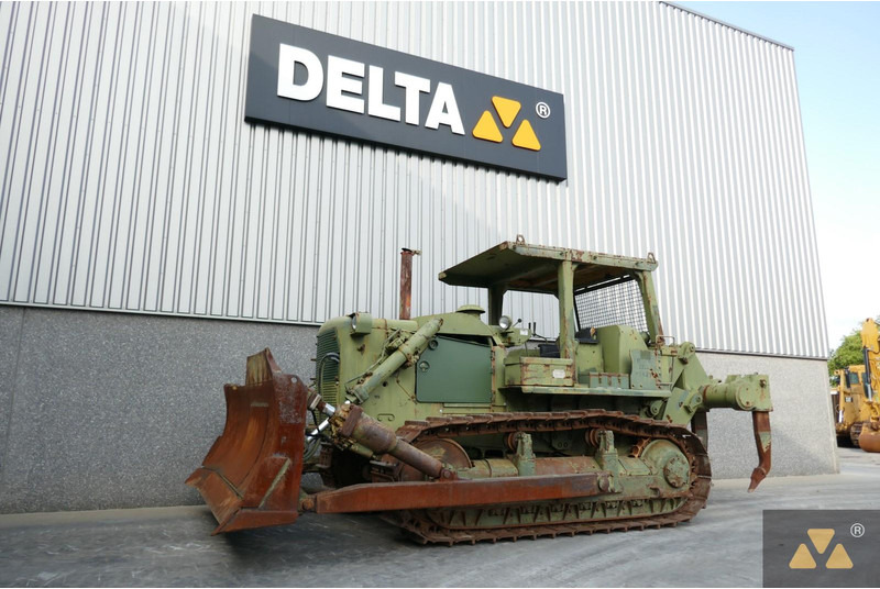 Caterpillar D7F Ex-army - Buldôzer: foto 4 Caterpillar D7F Ex-army - Buldôzer: foto 4