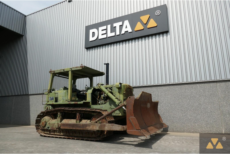 Caterpillar D7F Ex-army - Buldôzer: foto 3 Caterpillar D7F Ex-army - Buldôzer: foto 3