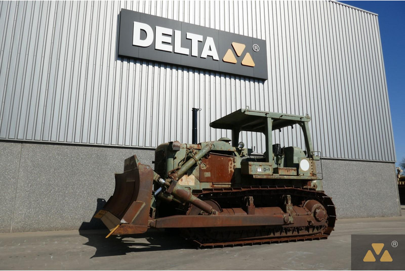 Caterpillar D7F Ex-army - Buldôzer: foto 4 Caterpillar D7F Ex-army - Buldôzer: foto 4