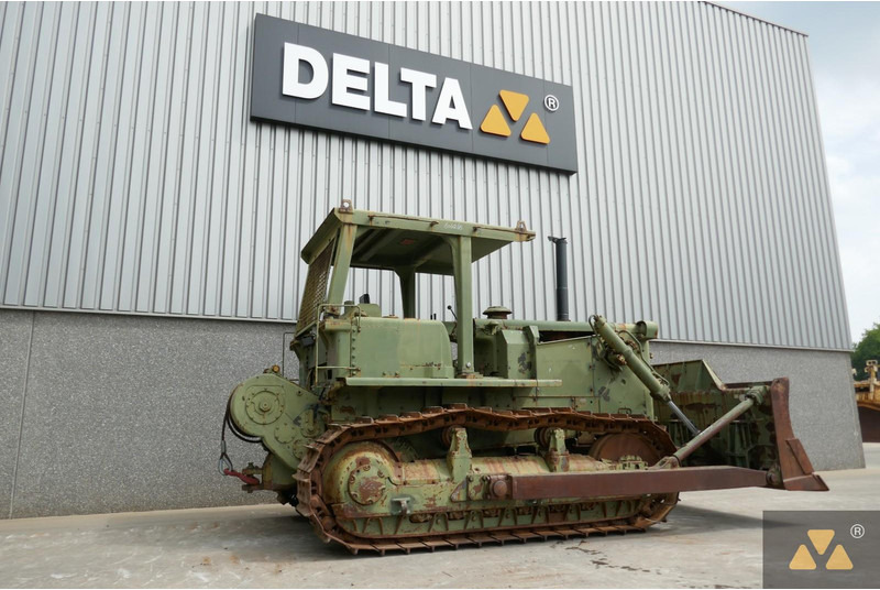 Caterpillar D7F Ex-army - Buldôzer: foto 5 Caterpillar D7F Ex-army - Buldôzer: foto 5