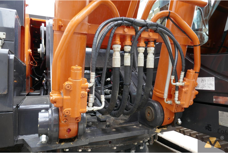 Escavadora de rastos Hitachi ZX300LC-7: foto 17