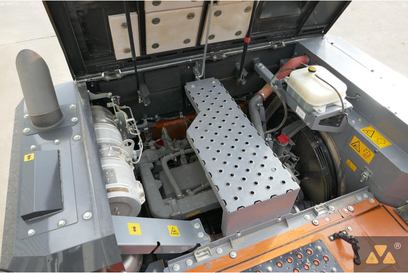Escavadora de rastos Hitachi ZX300LC-7: foto 18