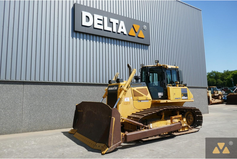 Komatsu D65WX-17 - Buldôzer: foto 4 Komatsu D65WX-17 - Buldôzer: foto 4