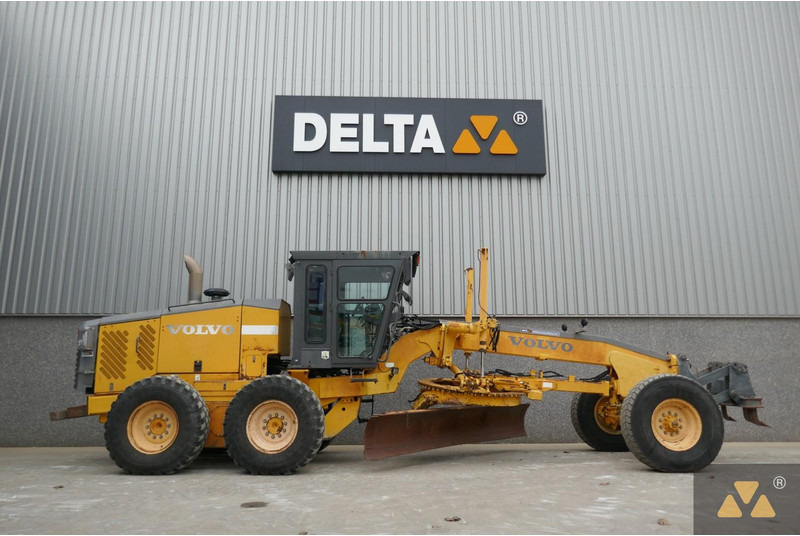 Volvo G720B - Motoniveladora: foto 2 Volvo G720B - Motoniveladora: foto 2