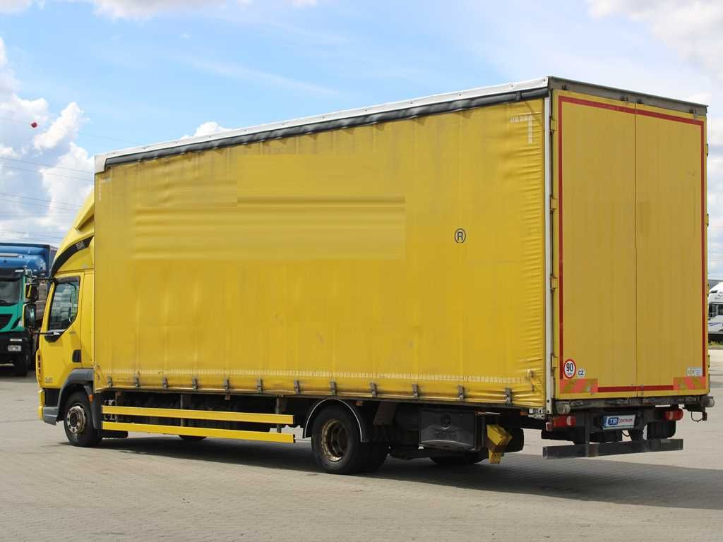 DAF LF 220FA, EURO 6, SLEEPING CABIN - Camião de lona: foto 4 DAF LF 220FA, EURO 6, SLEEPING CABIN - Camião de lona: foto 4