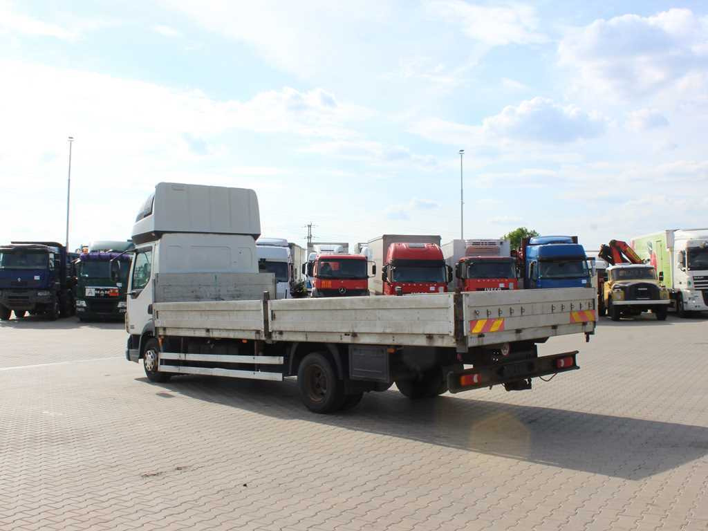 DAF LF 45.180, SLEEPING BODY, EURO 3, TIRES 80% - Camião de caixa aberta/ Plataforma: foto 5 DAF LF 45.180, SLEEPING BODY, EURO 3, TIRES 80% - Camião de caixa aberta/ Plataforma: foto 5
