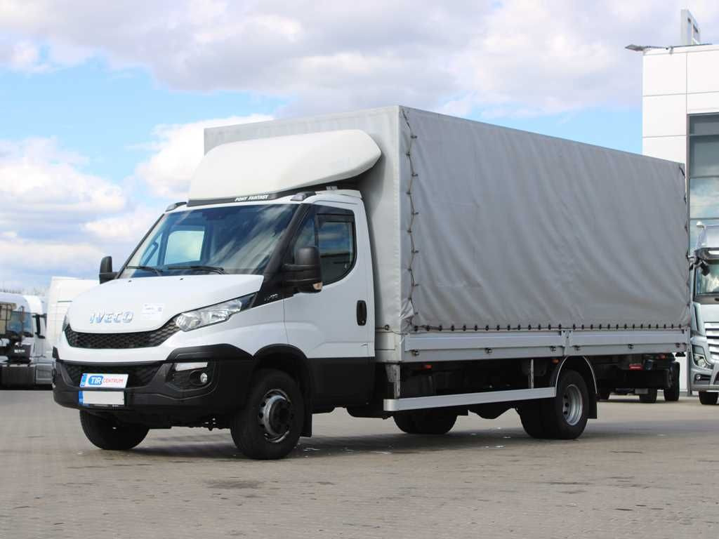Iveco DAILY 70C17, SIDEWALLS, PNEU 80%, EURO 5, CAMERA - Furgão: foto 1 Iveco DAILY 70C17, SIDEWALLS, PNEU 80%, EURO 5, CAMERA - Furgão: foto 1