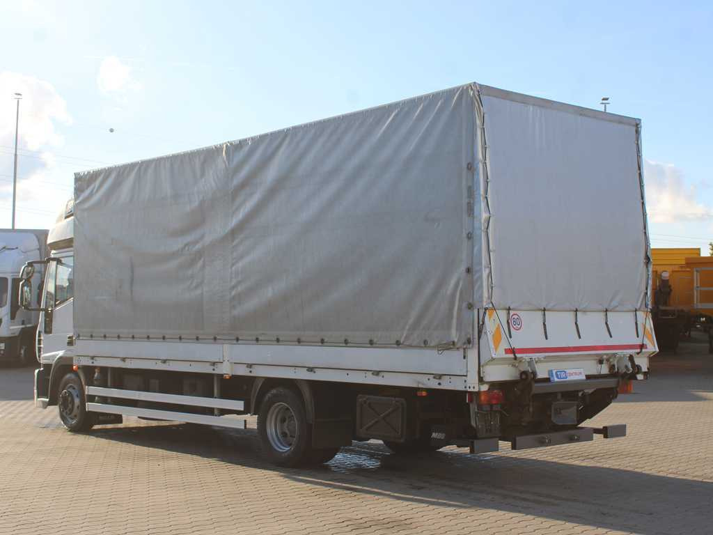 Iveco EUROCARGO 120E25, EURO 5, SIDE BOARD, HYDRAULIC FRONT - Camião de lona: foto 5 Iveco EUROCARGO 120E25, EURO 5, SIDE BOARD, HYDRAULIC FRONT - Camião de lona: foto 5