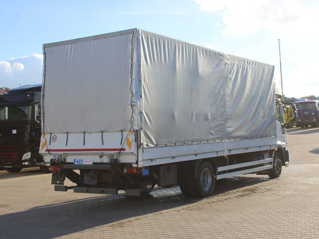Iveco EUROCARGO 120E25, EURO 5, SIDE BOARD, HYDRAULIC FRONT - Camião de lona: foto 4 Iveco EUROCARGO 120E25, EURO 5, SIDE BOARD, HYDRAULIC FRONT - Camião de lona: foto 4