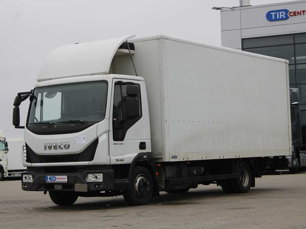 Iveco EUROCARGO 75-210, EURO 6, HYDRAULIC FRONT, CARRIER, TIRE 80% - Camião frigorífico: foto 1 Iveco EUROCARGO 75-210, EURO 6, HYDRAULIC FRONT, CARRIER, TIRE 80% - Camião frigorífico: foto 1
