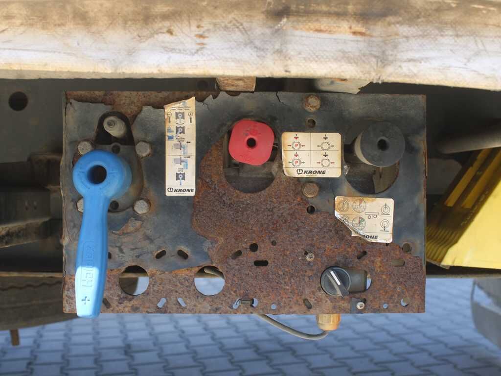 Krone SD, LOWDECK, MULTILOCK, LIFTING AXLE, LIFTING ROOF - Semi-reboque de lona: foto 5 Krone SD, LOWDECK, MULTILOCK, LIFTING AXLE, LIFTING ROOF - Semi-reboque de lona: foto 5