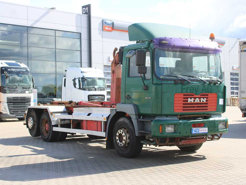 MAN 26.414, EURO 3, 6X2, LIFT AXLE, HOOK CARRIER FOR CONTAINERS - Camião polibenne: foto 3 MAN 26.414, EURO 3, 6X2, LIFT AXLE, HOOK CARRIER FOR CONTAINERS - Camião polibenne: foto 3
