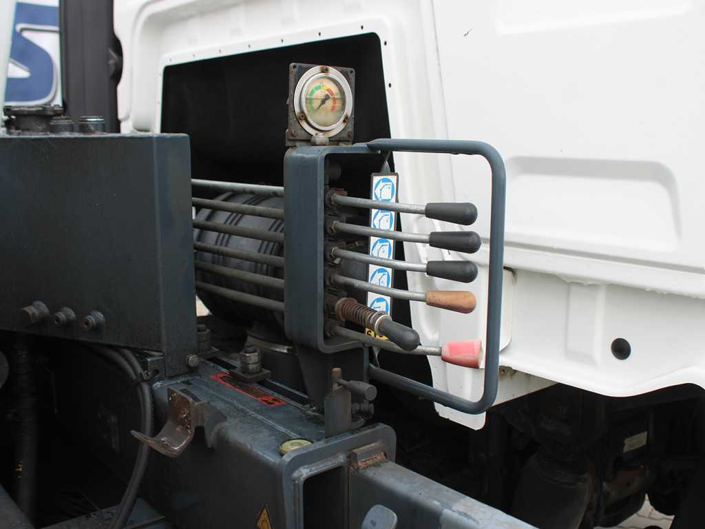 Camião de caixa aberta/ Plataforma, Camião grua MAN TGL 8.220, EURO 5, SIDEBOARD, TIRES 80%, HYDRAULIC ARM TLC_38A.3: foto 6