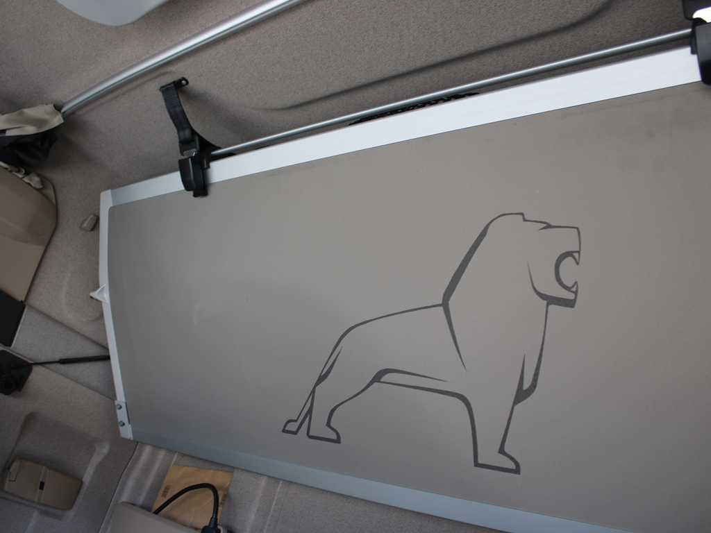 Camião de lona MAN TGX 24.460, EURO 6, 6X2, INDEPENDENT AIR CONDITIONING, AIR SUSPENSION: foto 15 Camião de lona MAN TGX 24.460, EURO 6, 6X2, INDEPENDENT AIR CONDITIONING, AIR SUSPENSION: foto 15