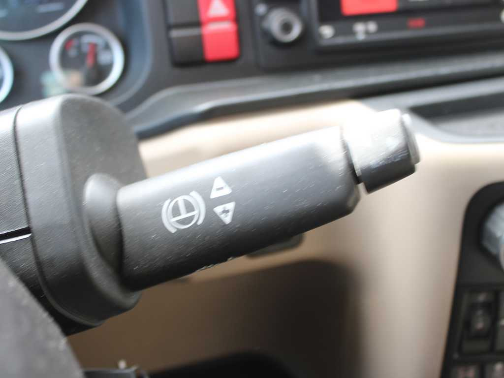 Camião de lona MAN TGX 24.460, EURO 6, 6X2, INDEPENDENT AIR CONDITIONING, AIR SUSPENSION: foto 12 Camião de lona MAN TGX 24.460, EURO 6, 6X2, INDEPENDENT AIR CONDITIONING, AIR SUSPENSION: foto 12