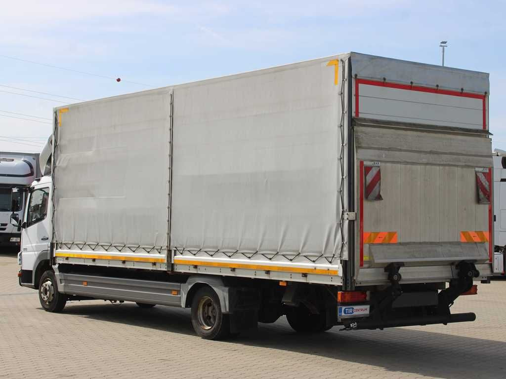 Mercedes-Benz ATEGO 816, EURO 5, TAIL LIFT, SIDEWALLS - Carrinha de lona: foto 4 Mercedes-Benz ATEGO 816, EURO 5, TAIL LIFT, SIDEWALLS - Carrinha de lona: foto 4