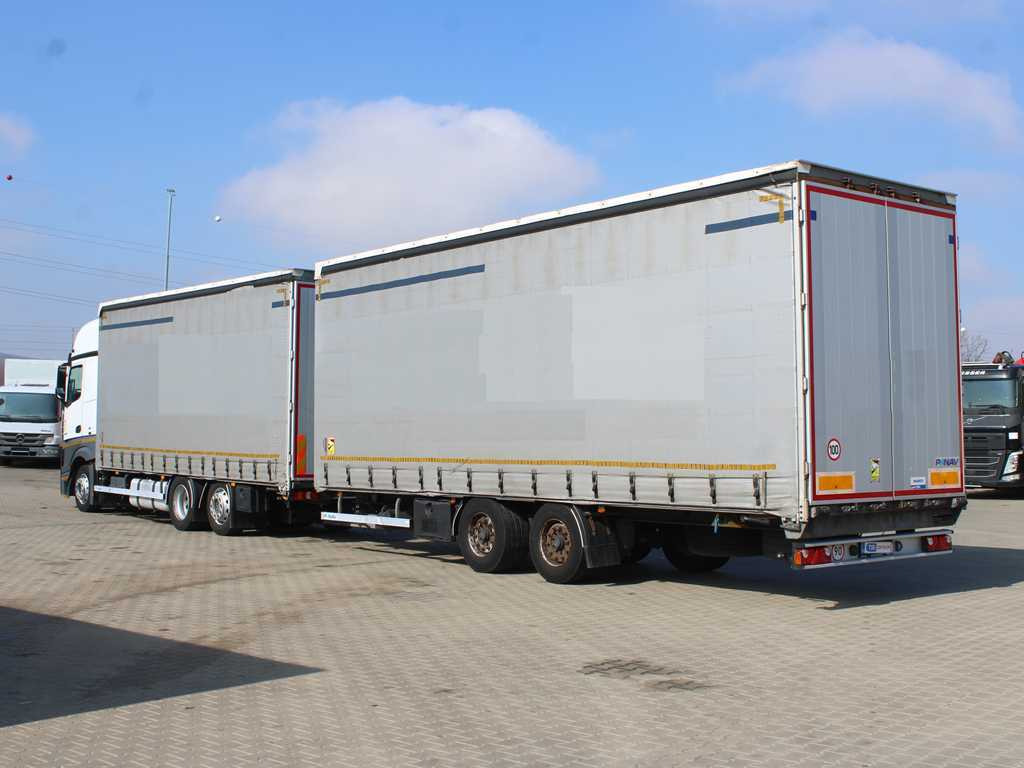 Mercedes-Benz Actros 2542, EURO 6, 6X2, AIR SUSPENSION + PANAV TV018M - Camião de lona: foto 5 Mercedes-Benz Actros 2542, EURO 6, 6X2, AIR SUSPENSION + PANAV TV018M - Camião de lona: foto 5