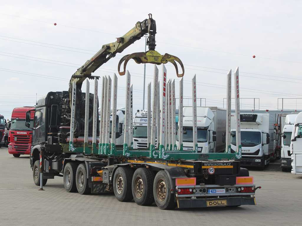 Mercedes-Benz Arocs 3351, 6x6, HYDRAULIC ARM LOGLIFT ET450, TIRES 80% + DOLL (2017) - Camião de transporte de madeira, Camião grua: foto 5 Mercedes-Benz Arocs 3351, 6x6, HYDRAULIC ARM LOGLIFT ET450, TIRES 80% + DOLL (2017) - Camião de transporte de madeira, Camião grua: foto 5