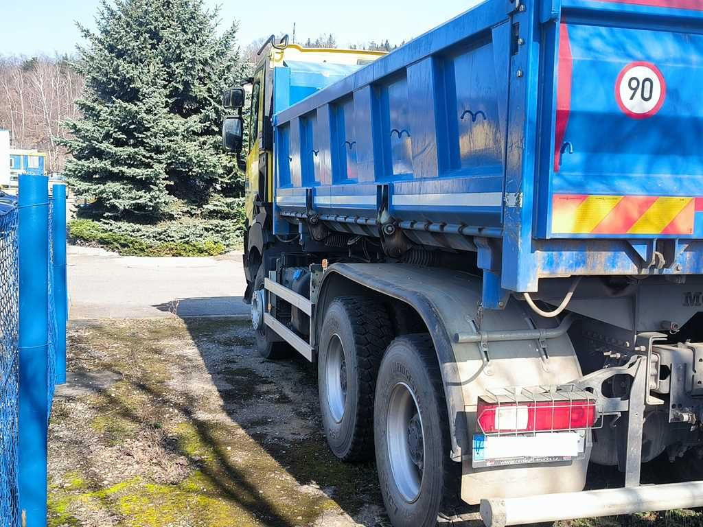 Renault K 460, THREE SIDED, 6X4, EURO 6 - Camião basculante: foto 3 Renault K 460, THREE SIDED, 6X4, EURO 6 - Camião basculante: foto 3