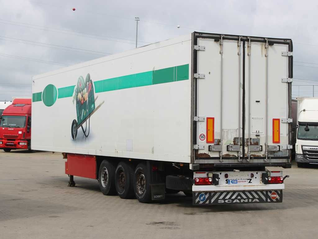 Schmitz Cargobull SKO 24, LIFTING AXLE, SAF, CARRIER - Semi-reboque furgão: foto 4 Schmitz Cargobull SKO 24, LIFTING AXLE, SAF, CARRIER - Semi-reboque furgão: foto 4