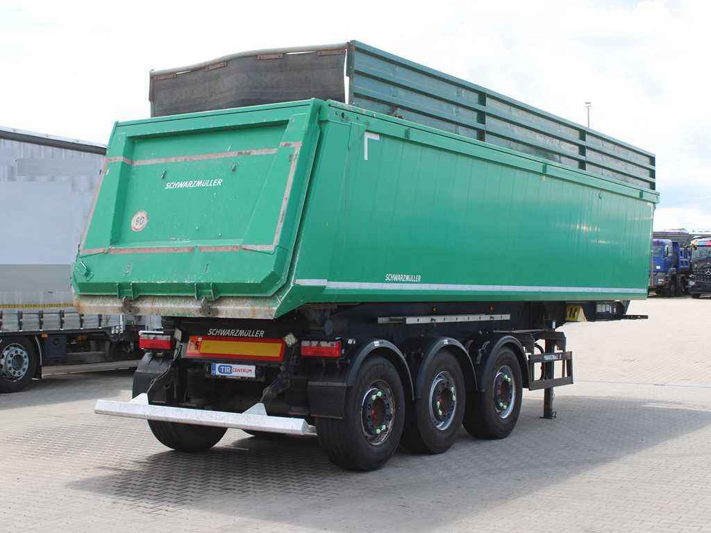 Schwarzmüller KIS 3/E, 2X LIFT AXLE, SAF, 46m³ - Semi-reboque basculante: foto 4 Schwarzmüller KIS 3/E, 2X LIFT AXLE, SAF, 46m³ - Semi-reboque basculante: foto 4