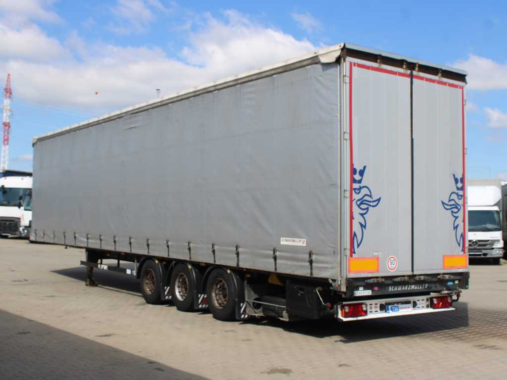 Schwarzmüller SPA 3/E, LOWDECK, MULTILOCK, LIFTING AXLE, LIFTING ROOF - Semi-reboque de lona: foto 5 Schwarzmüller SPA 3/E, LOWDECK, MULTILOCK, LIFTING AXLE, LIFTING ROOF - Semi-reboque de lona: foto 5