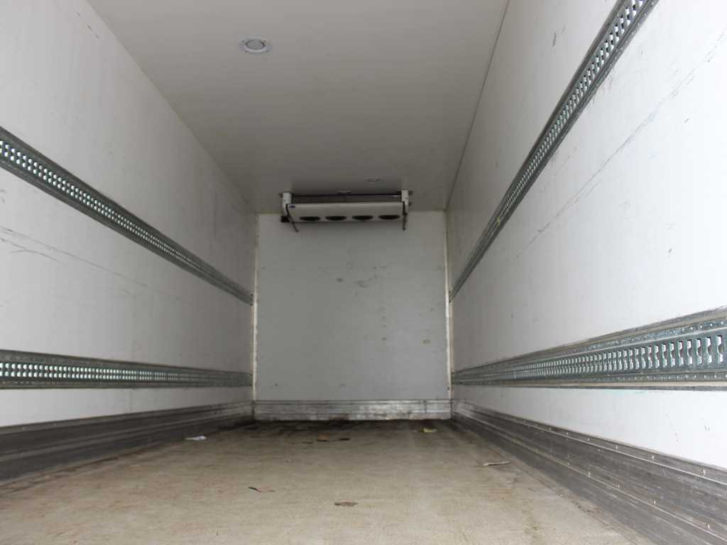 Svan CHT 202, CARRIER SUPRA 850 U, ELECTRIC CONNECTION - Reboque frigorífico: foto 2 Svan CHT 202, CARRIER SUPRA 850 U, ELECTRIC CONNECTION - Reboque frigorífico: foto 2