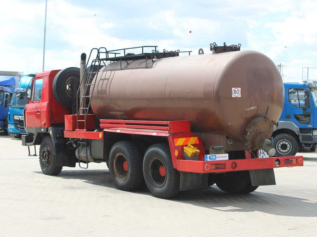 Tatra T815, 6X6, 11m³, FUEL TRUCK - Camião cisterna: foto 5 Tatra T815, 6X6, 11m³, FUEL TRUCK - Camião cisterna: foto 5
