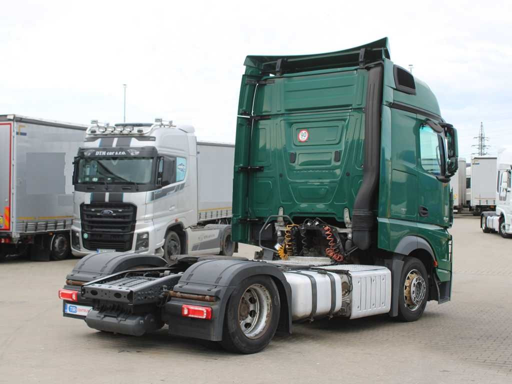 Mercedes-Benz Actros 1845, EURO 6, LOWDECK, PNEU 80% - Tractor: foto 3 Mercedes-Benz Actros 1845, EURO 6, LOWDECK, PNEU 80% - Tractor: foto 3