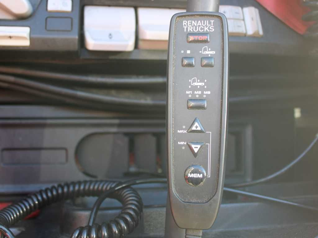 Tractor Renault T 520, EURO 6, LOWDECK, PNEU 80%: foto 8