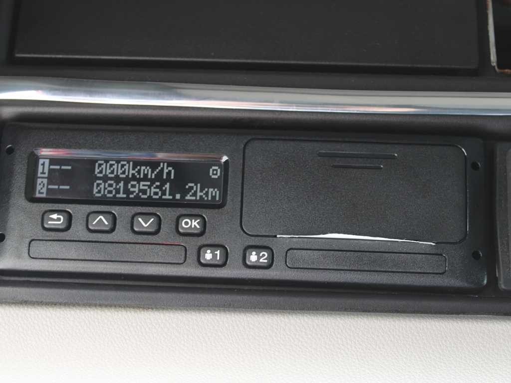 Tractor Scania R 450, LOWDECK, EURO 6, RETARDER, NAVIGATION: foto 20 Tractor Scania R 450, LOWDECK, EURO 6, RETARDER, NAVIGATION: foto 20