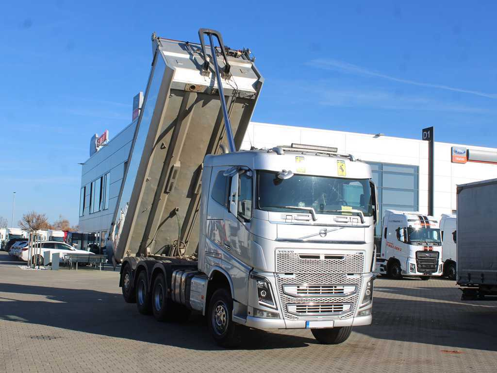 Volvo FH 750, EURO 6, 8X4, LIFTING AXLE, VEB +, 17m³ - Camião basculante: foto 4 Volvo FH 750, EURO 6, 8X4, LIFTING AXLE, VEB +, 17m³ - Camião basculante: foto 4