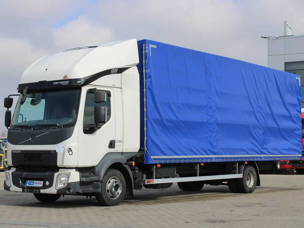 Volvo FL 240, SLEEPING BODY, EURO 6, VEB+ - Camião de lona: foto 1 Volvo FL 240, SLEEPING BODY, EURO 6, VEB+ - Camião de lona: foto 1