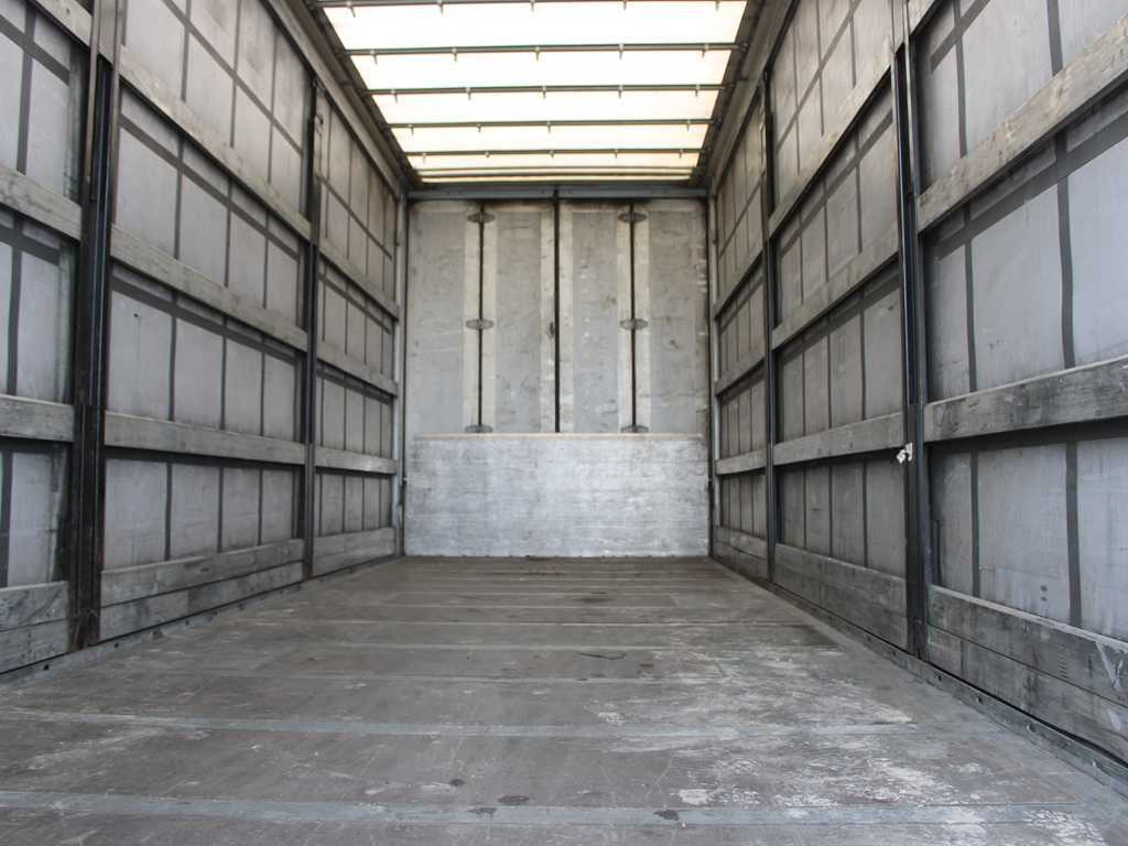 Reboque de lona WECON, SAF, PASSENGER PASSENGER: foto 7 Reboque de lona WECON, SAF, PASSENGER PASSENGER: foto 7