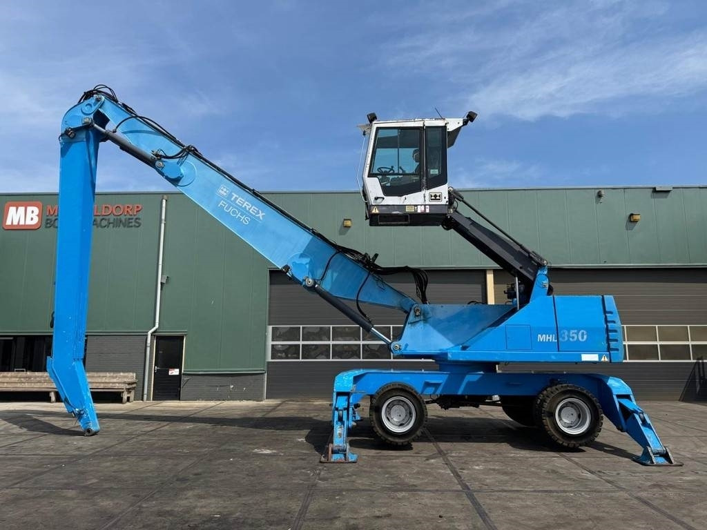Fuchs MHL 350 - Manipulador de material: foto 1 Fuchs MHL 350 - Manipulador de material: foto 1