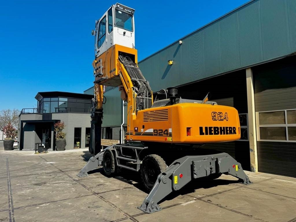Liebherr A 924 C - Manipulador de material: foto 3 Liebherr A 924 C - Manipulador de material: foto 3