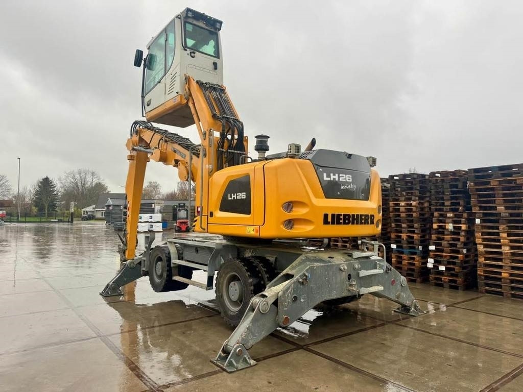 Liebherr LH 26 M - Manipulador de material: foto 3 Liebherr LH 26 M - Manipulador de material: foto 3