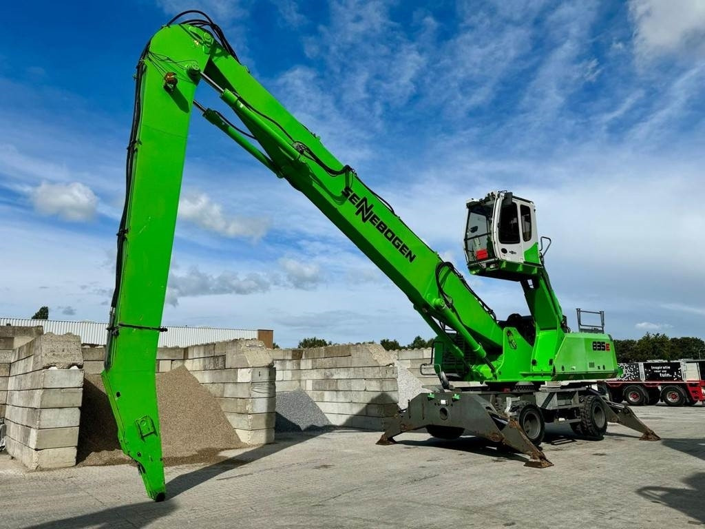 Sennebogen 835M E - Manipulador de material: foto 2 Sennebogen 835M E - Manipulador de material: foto 2