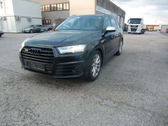 Audi SQ7 4,0 TDi V8 S line - SUV: foto 1 Audi SQ7 4,0 TDi V8 S line - SUV: foto 1