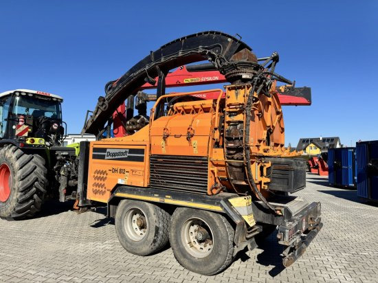 Doppstadt DH 812 Q Trommelhacker mit Kran DH812Q - Estilhaçadora de madeira: foto 1 Doppstadt DH 812 Q Trommelhacker mit Kran DH812Q - Estilhaçadora de madeira: foto 1