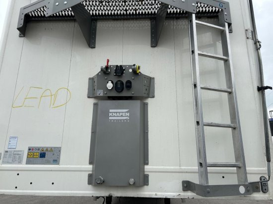 Knapen K100/KT01, 10 mm, Liftachse, Rollplane, Funk, mehrere Einheiten Verfügbar - Semi-reboque piso móvel: foto 5 Knapen K100/KT01, 10 mm, Liftachse, Rollplane, Funk, mehrere Einheiten Verfügbar - Semi-reboque piso móvel: foto 5