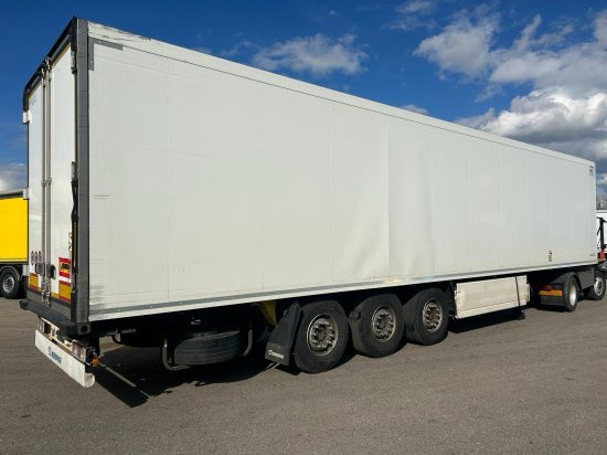 Krone SD Cool Liner, Carrier Vector 1350 - Semi-reboque isotérmico: foto 4 Krone SD Cool Liner, Carrier Vector 1350 - Semi-reboque isotérmico: foto 4